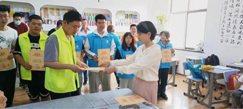 用心感恩，讓愛更傳遞 青島科技大學(xué)海洋學(xué)院“小浪花”志愿服務(wù)隊(duì)開展信息技術(shù)咨詢服務(wù)活動(dòng)